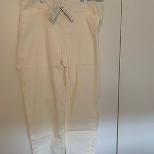 NWT Chico’s Size 3P slimming slacks